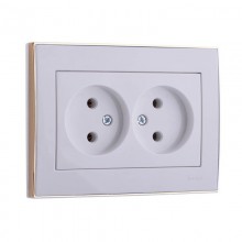 Розетка СП 2-м IP20 16А, б/з бел. с бок вставкой золот. РЭЙН Lezard 703-0226-128 Розетка СП 2-м IP20 16А, б/з бел. с бок вставкой золот. РЭЙН Lezard 703-0226-128