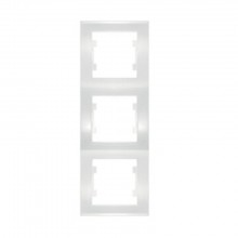 Рамка 3-м Бриллиант верт. бел. (10/200)