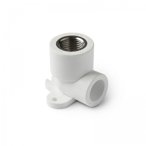 ПП Угольник комб. с крепл. ВР D20-1/2 Pro Aqua (10/150)